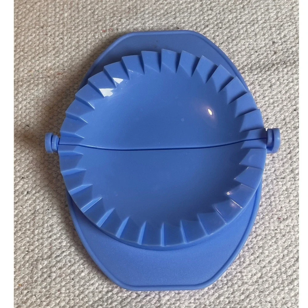5 Inch Empanada Press Dumpling Maker Pocket Pie Hand Pie Mold Blue